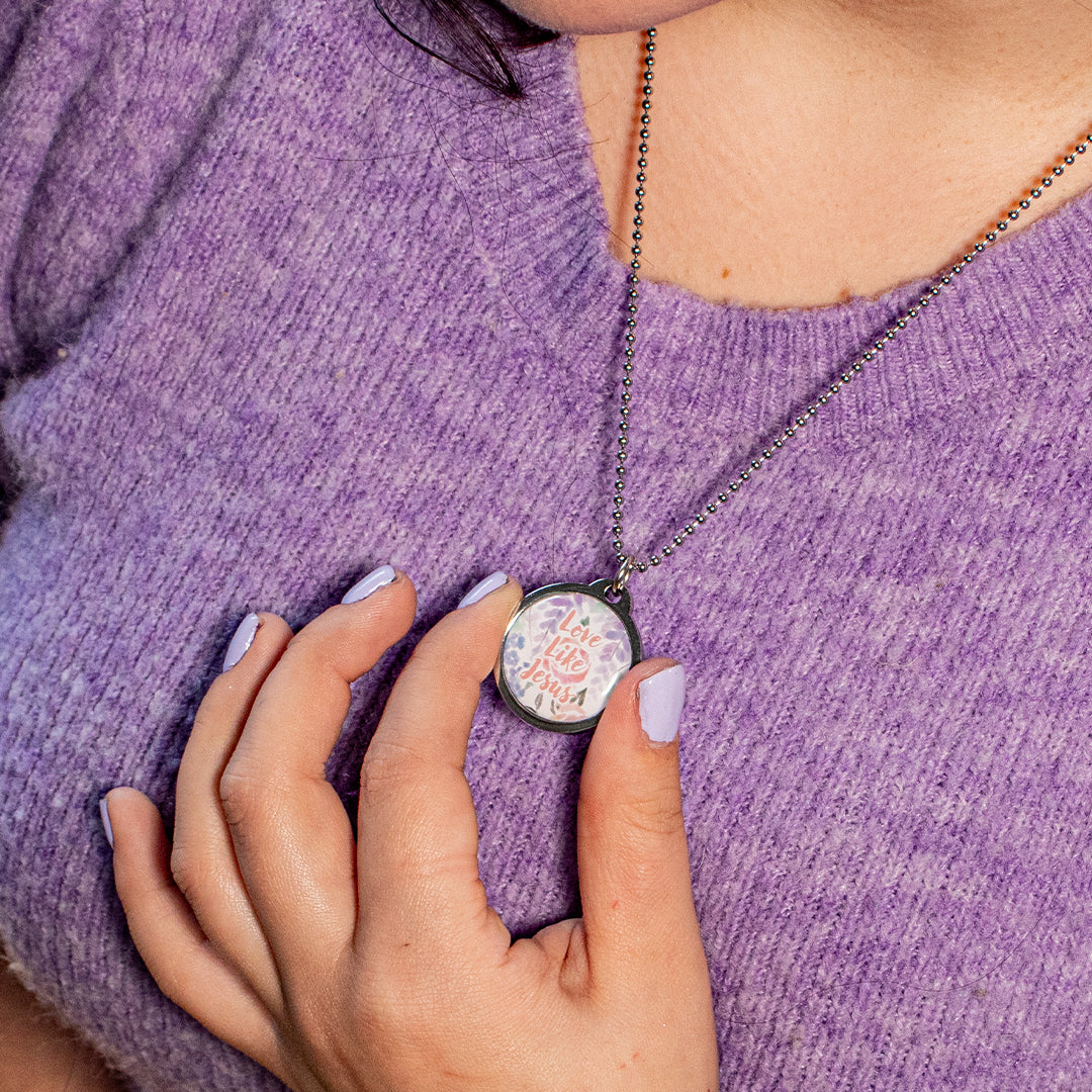 Love Like Jesus Daily Bible Verse Necklace